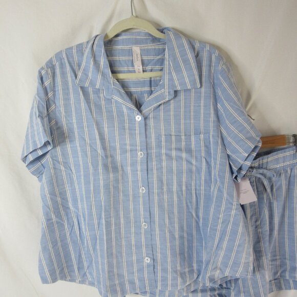 Auden Pajama Set Blue White Striped Shorts Button Down Short Sleeve Size XXL NWT - Picture 7 of 14